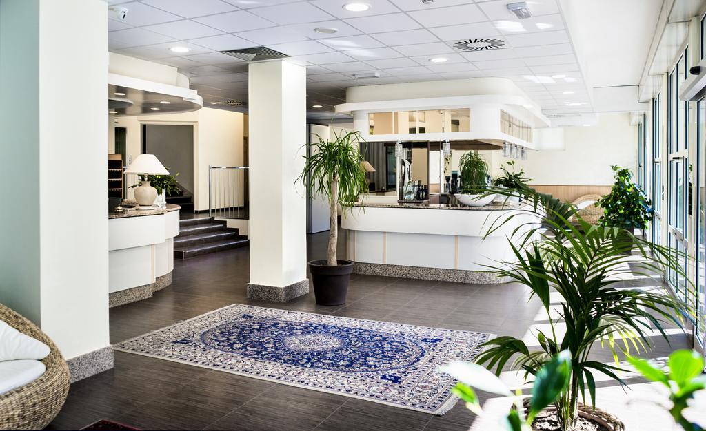 Hotel Bikini Rimini Kültér fotó