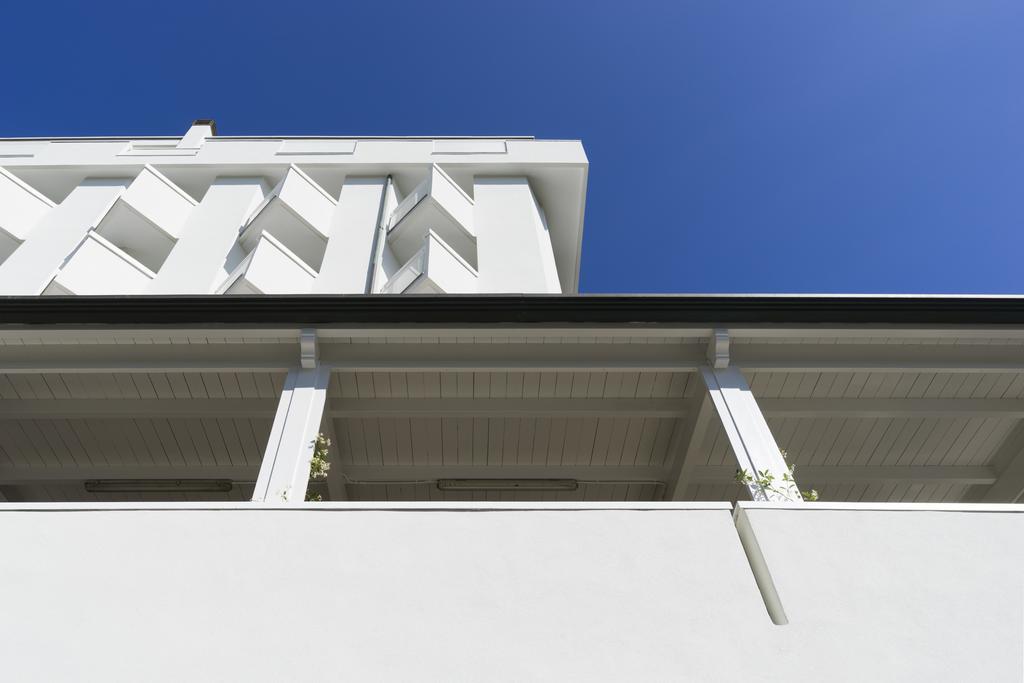 Hotel Bikini Rimini Kültér fotó
